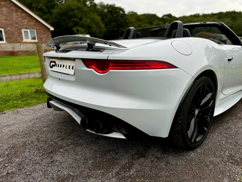JAGUAR F-TYPE