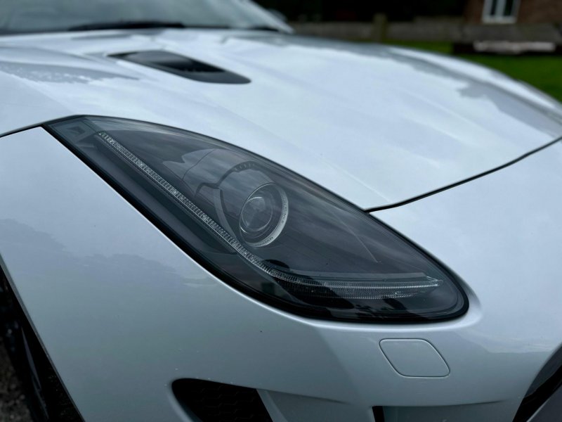 JAGUAR F-TYPE
