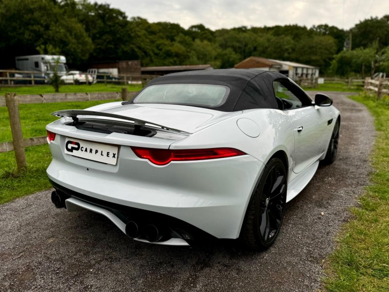 JAGUAR F-TYPE