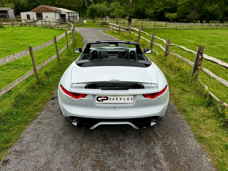 JAGUAR F-TYPE