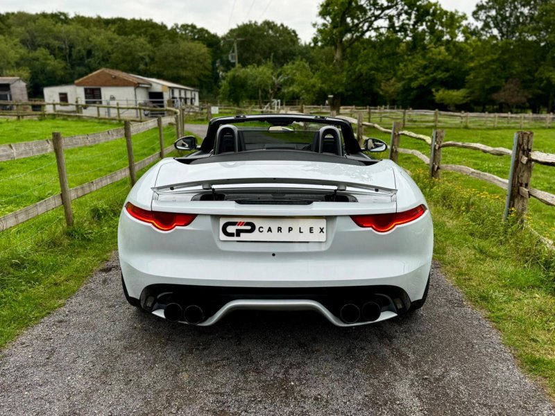 JAGUAR F-TYPE