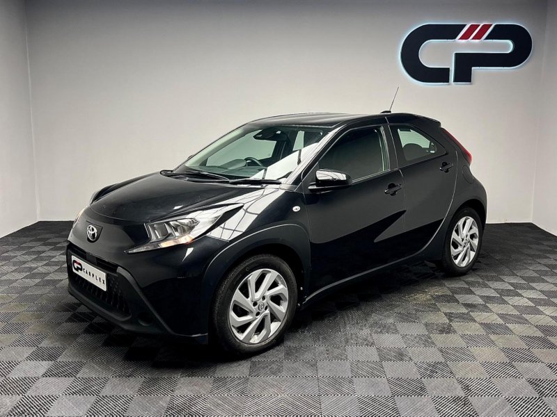 TOYOTA AYGO X