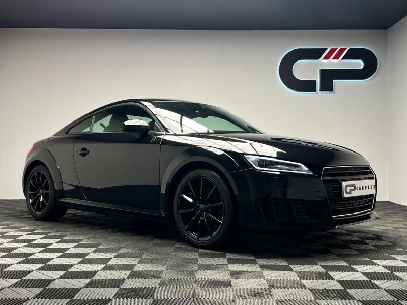 AUDI TT