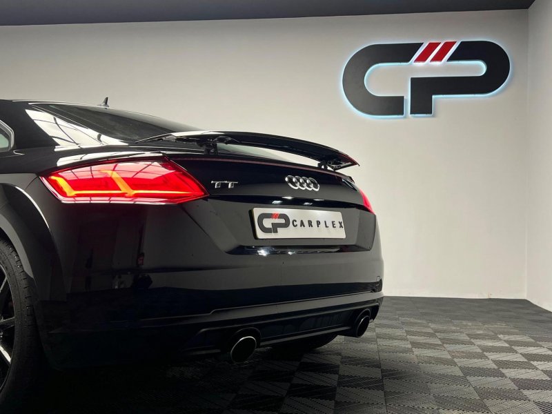 AUDI TT