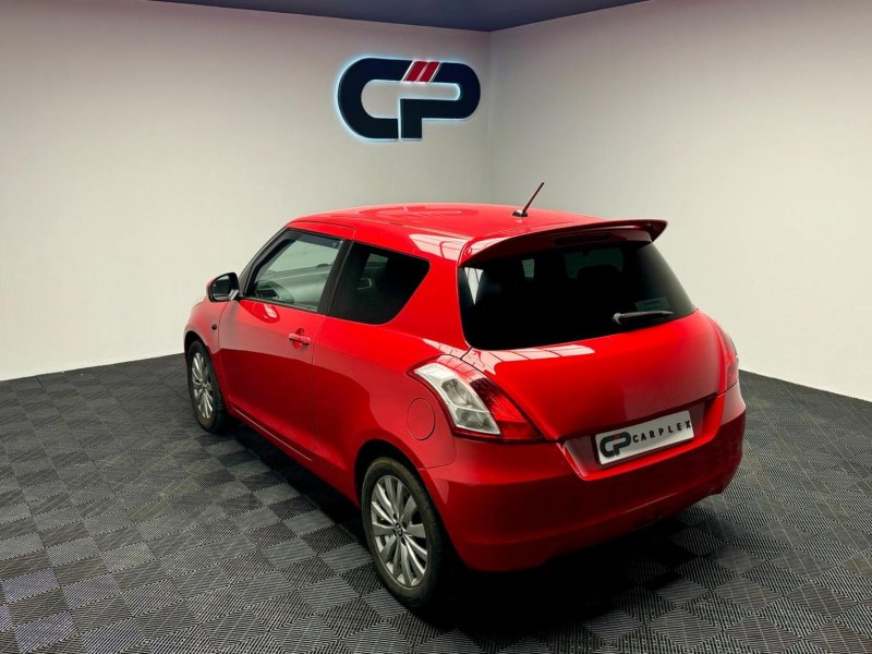 SUZUKI SWIFT