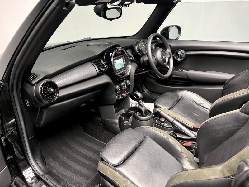 MINI CONVERTIBLE