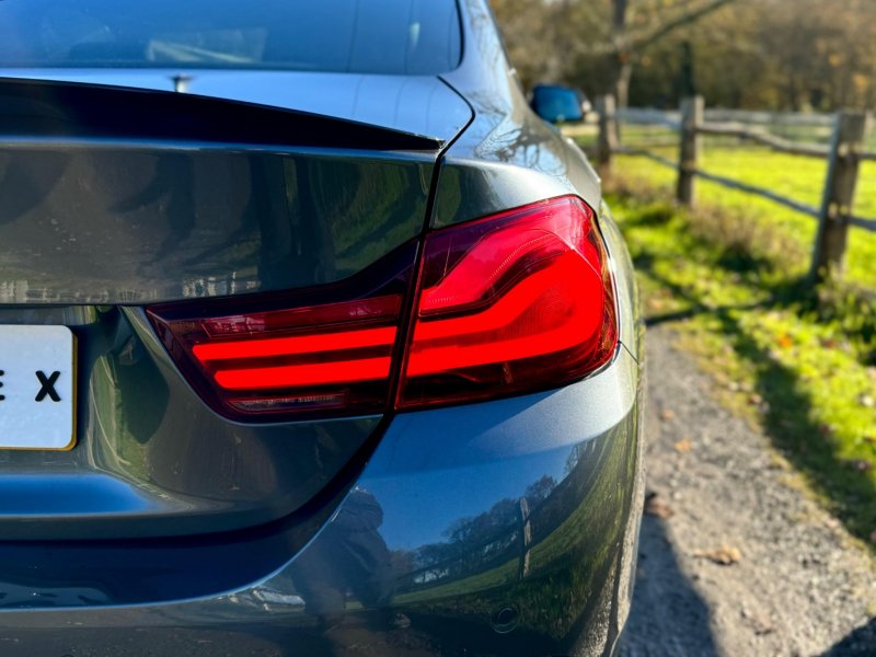 BMW 4 SERIES
