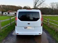 FORD GRAND TOURNEO CONNECT