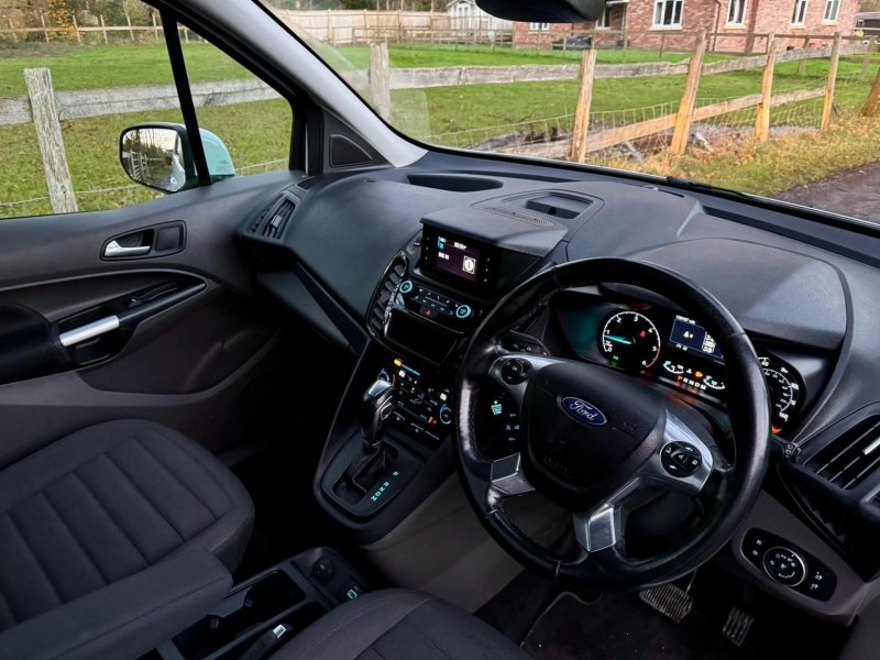 FORD GRAND TOURNEO CONNECT