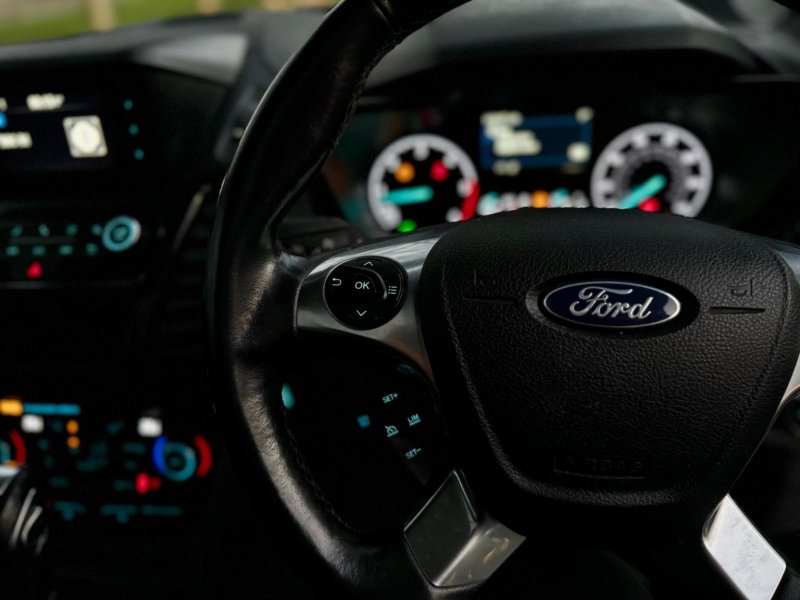 FORD GRAND TOURNEO CONNECT