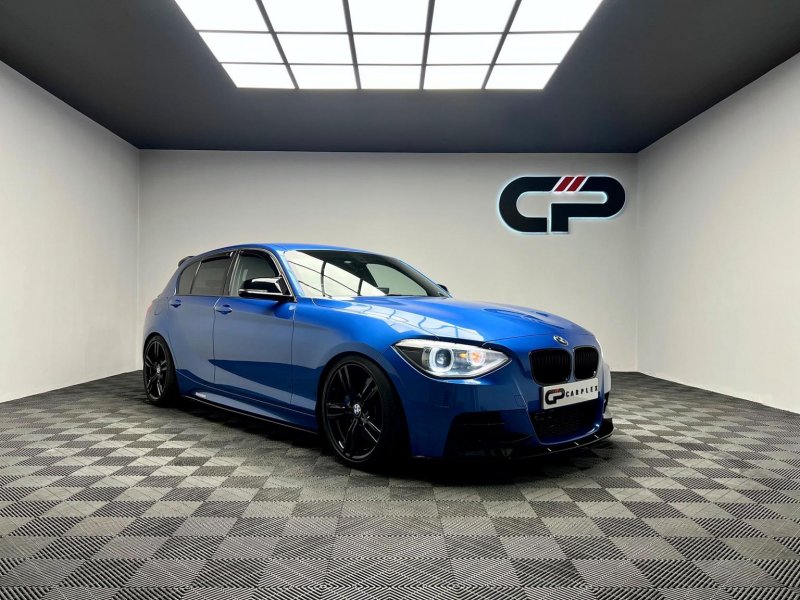 BMW 1 SERIES
