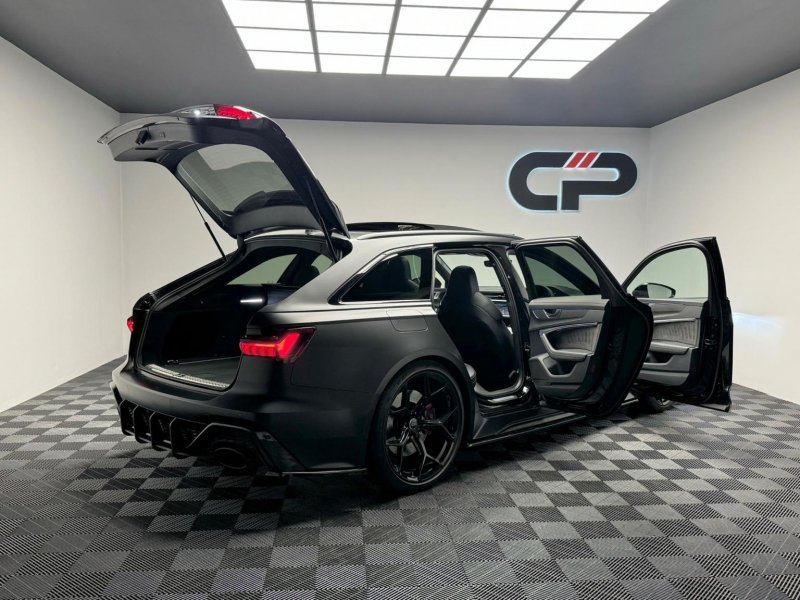 AUDI RS6