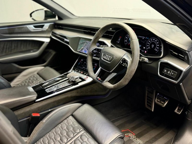 AUDI RS6