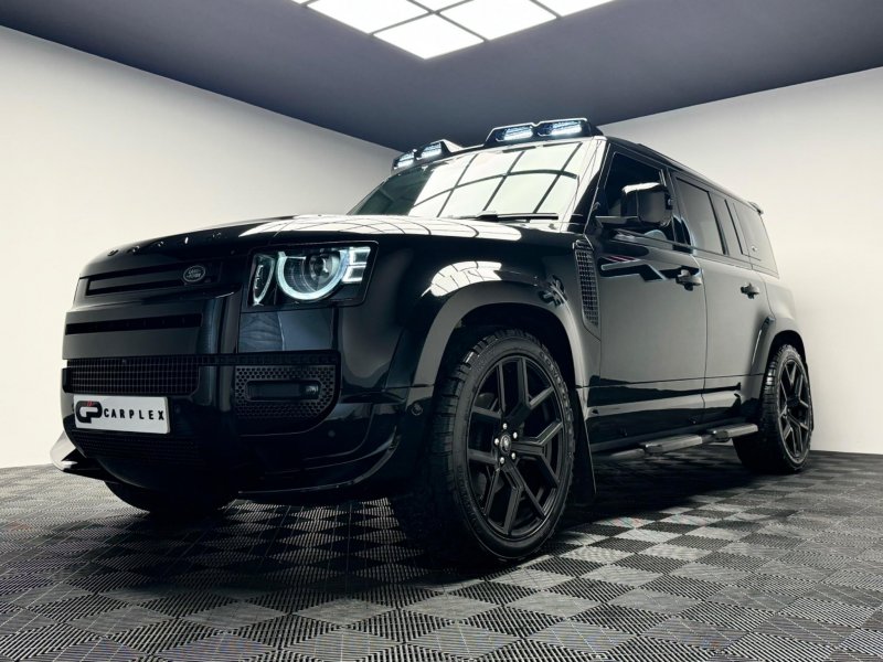 LAND ROVER DEFENDER 110