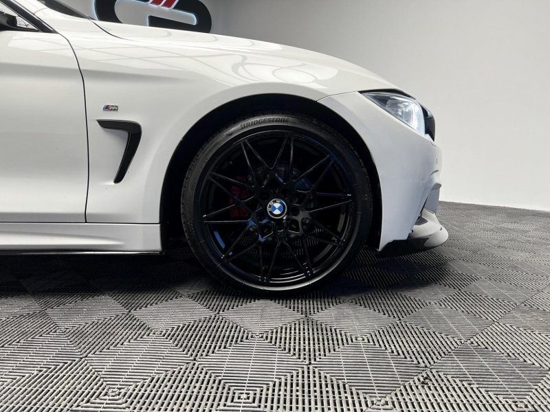 BMW 4 SERIES