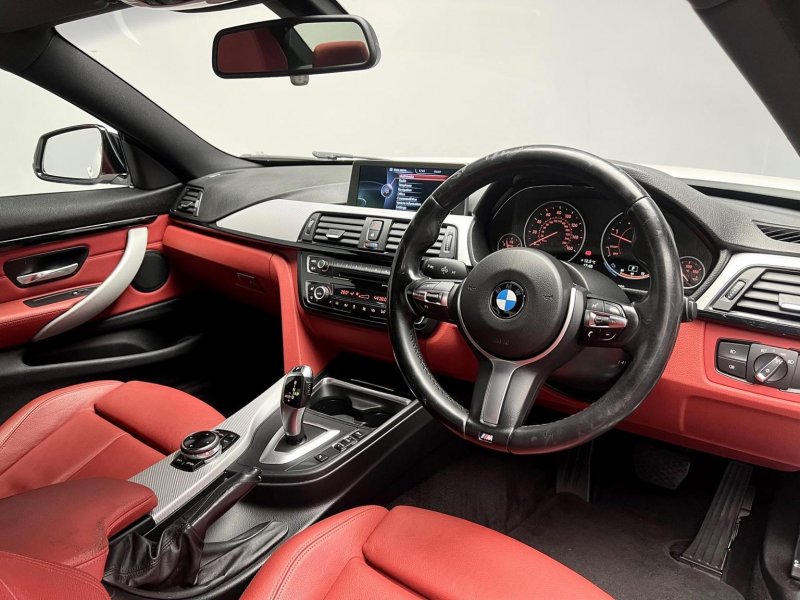 BMW 4 SERIES