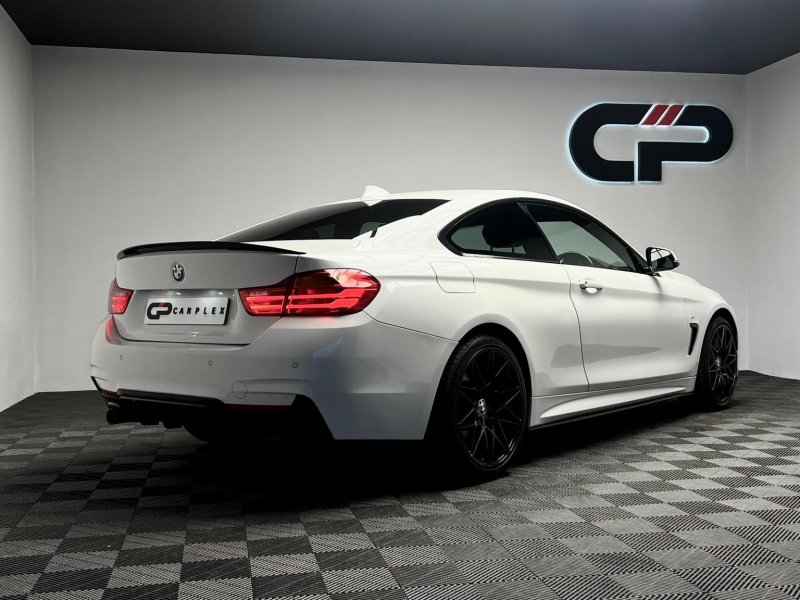 BMW 4 SERIES