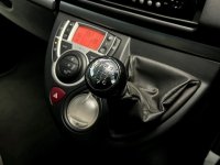 PEUGEOT 807