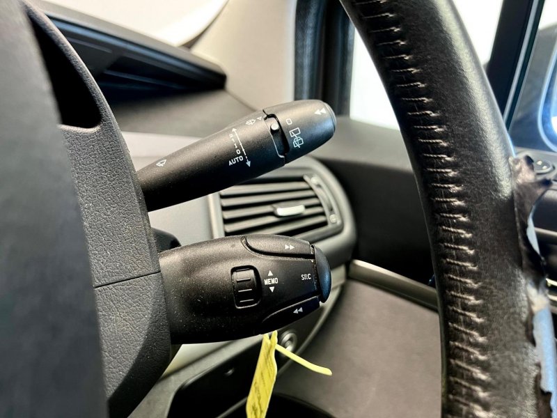 PEUGEOT 807