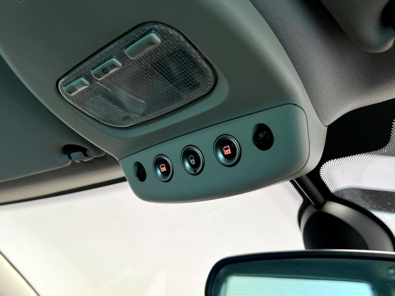 PEUGEOT 807