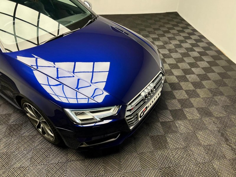 AUDI S4