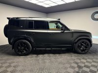 LAND ROVER DEFENDER 110
