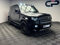 LAND ROVER DEFENDER 110
