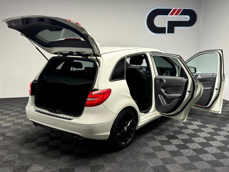 MERCEDES-BENZ B CLASS