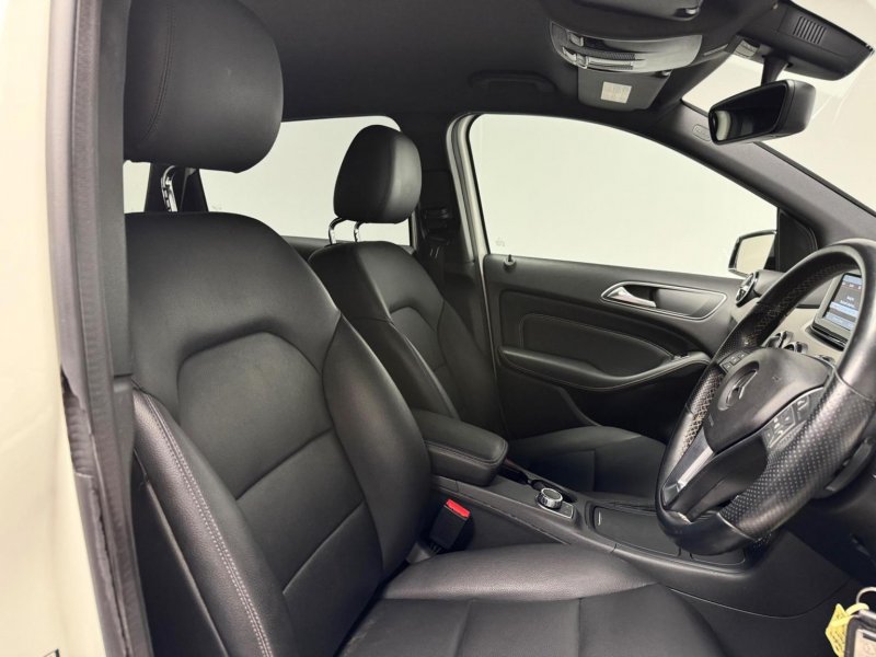MERCEDES-BENZ B CLASS