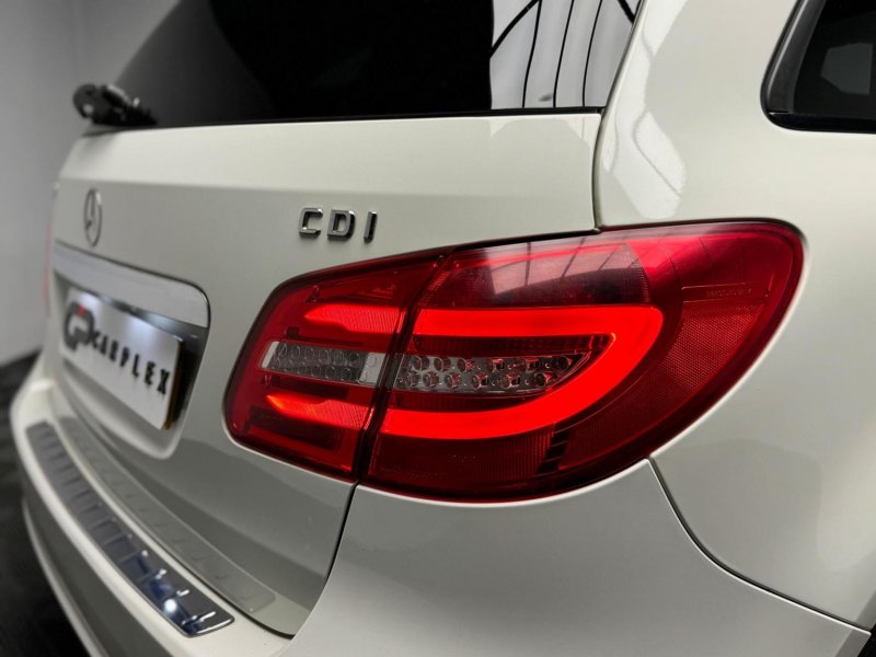 MERCEDES-BENZ B CLASS