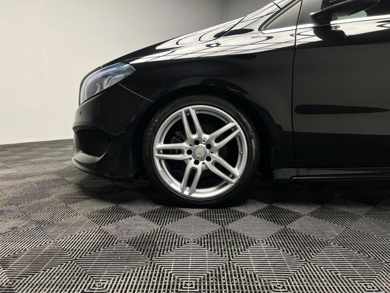 MERCEDES-BENZ B CLASS