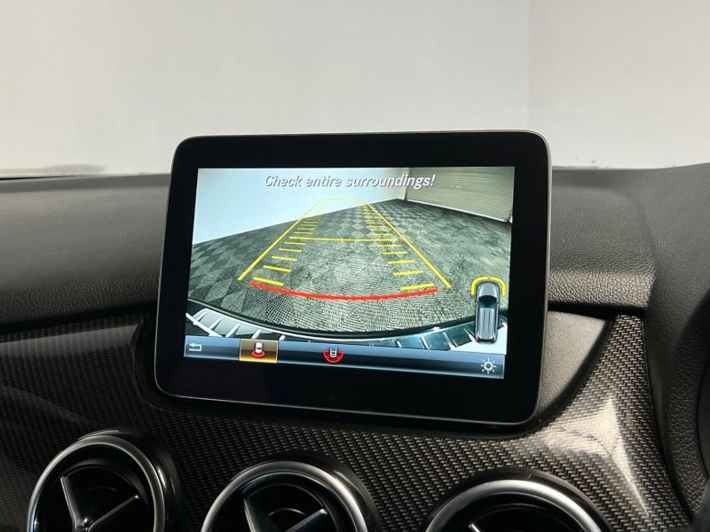 MERCEDES-BENZ B CLASS