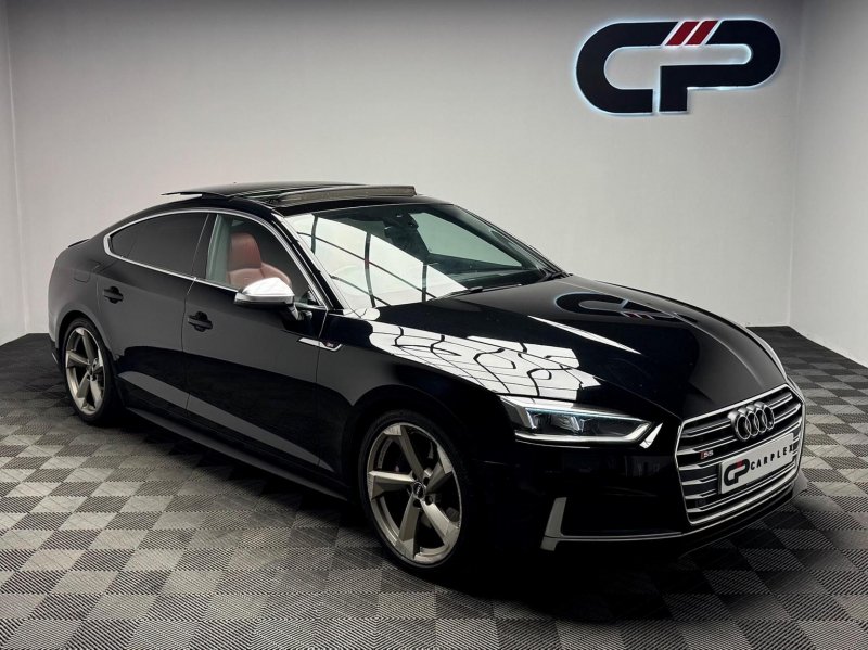 AUDI S5